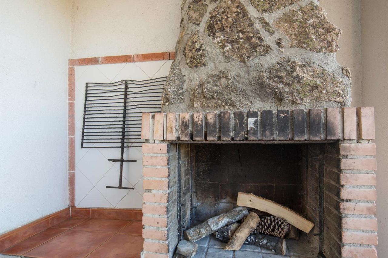 El Robledillo Villa Bilik gambar