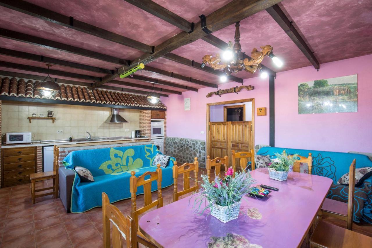 El Robledillo Villa Luaran gambar