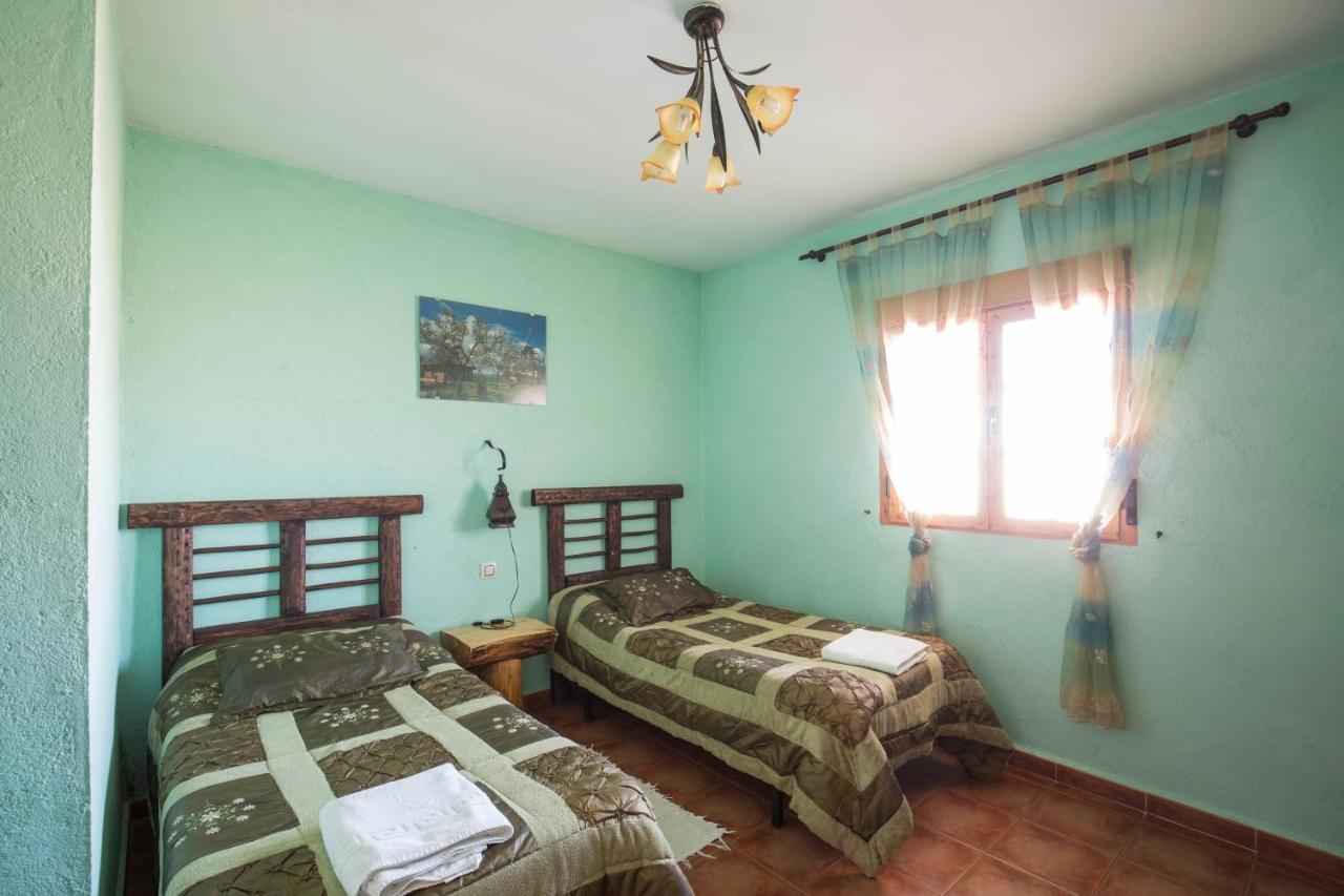 El Robledillo Villa Luaran gambar
