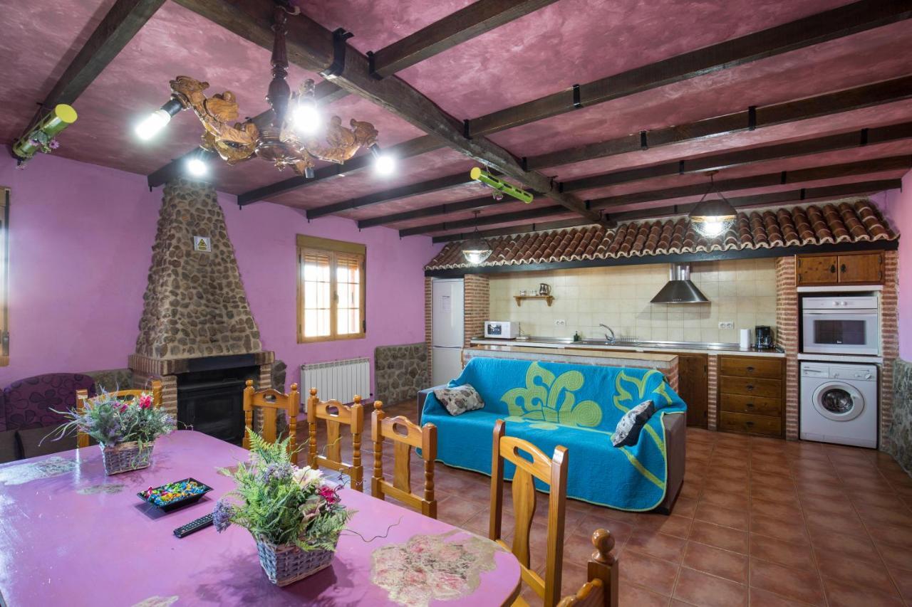 El Robledillo Villa Luaran gambar