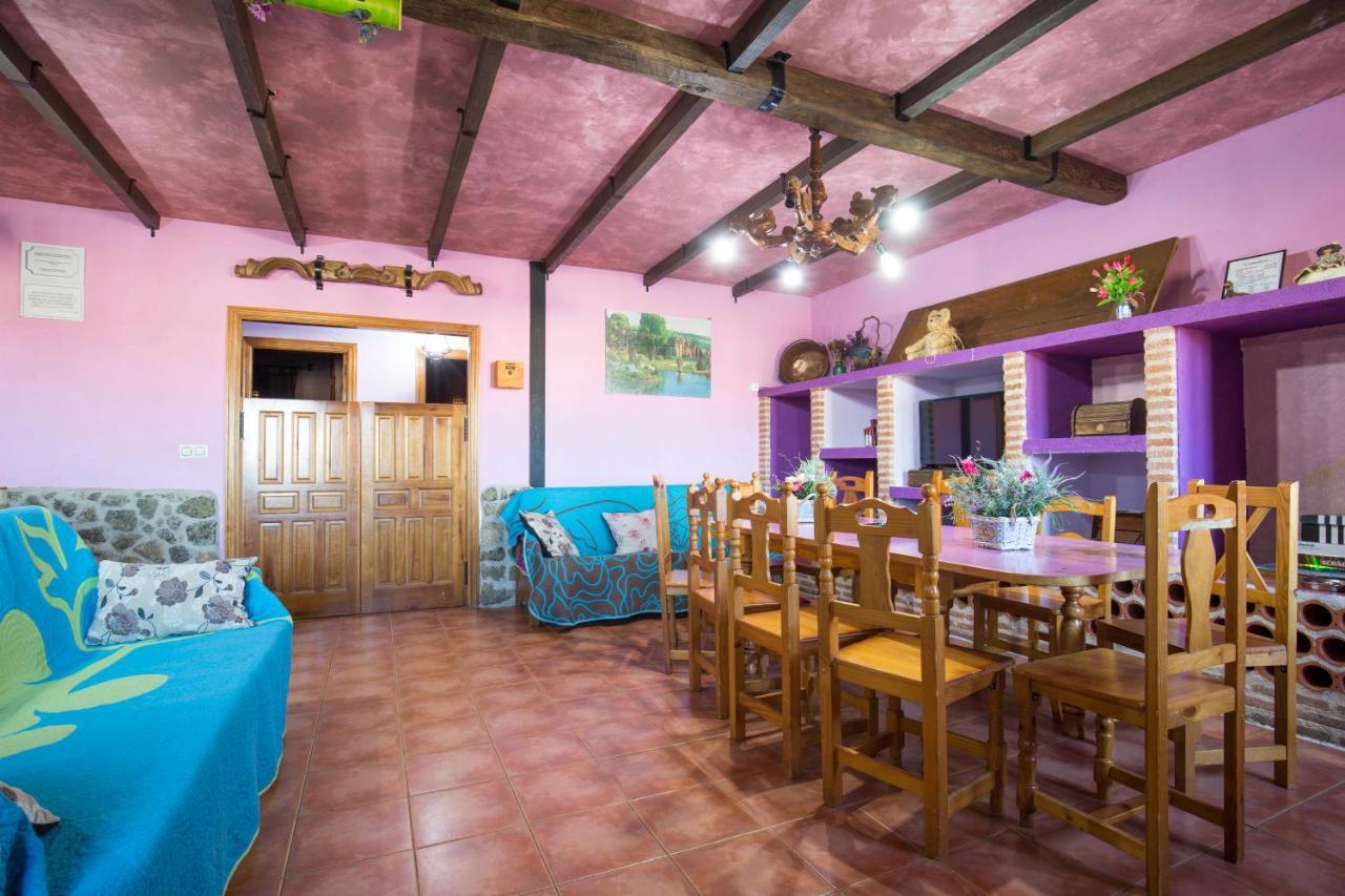El Robledillo Villa Luaran gambar